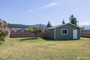 717 E Spruce St, Sequim, WA 98382 - Photo 37