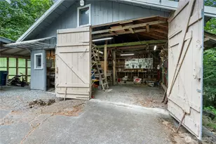 13816 NE 137th St, Kirkland, WA 98034 - Photo 25