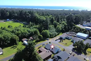 220 Grand Army, Westport, WA 98595 - Photo 33