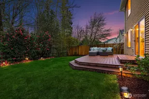 2016 250th Pl SE, Sammamish, WA 98075 - Photo 37