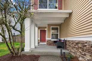 2016 250th Pl SE, Sammamish, WA 98075 - Photo 3