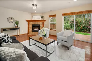 2016 250th Pl SE, Sammamish, WA 98075 - Photo 9