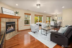 2016 250th Pl SE, Sammamish, WA 98075 - Photo 5