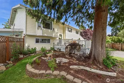 6878 Helena Drive NE, Bremerton, WA 98311 - Photo 3
