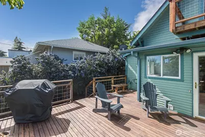 221 W 15th Street, Port Angeles, WA 98362 - Photo 7