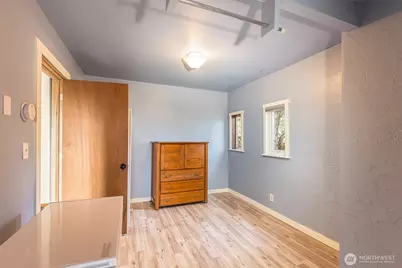 221 W 15th Street, Port Angeles, WA 98362 - Photo 29