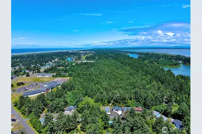 372 Eridani Loop SE, Ocean Shores, WA 98569 - Photo 37