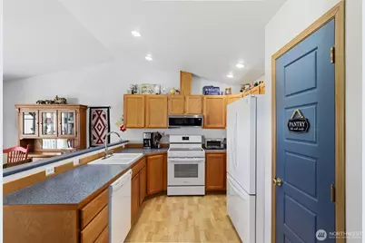 8008 188th Avenue SW, Rochester, WA 98579 - Photo 13