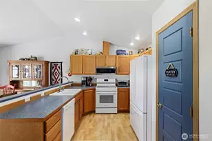 8008 188th Ave SW, Rochester, WA 98579 - Photo 13