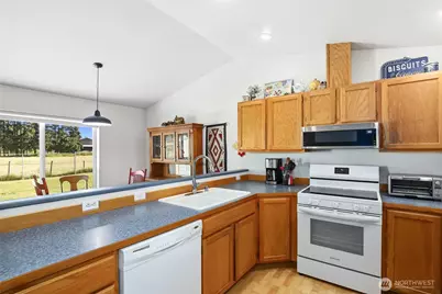8008 188th Avenue SW, Rochester, WA 98579 - Photo 15
