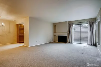 11506 NE 128th Street #17, Kirkland, WA 98034 - Photo 3