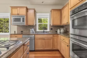 2188 NE Noble St, Issaquah, WA 98029 - Photo 7