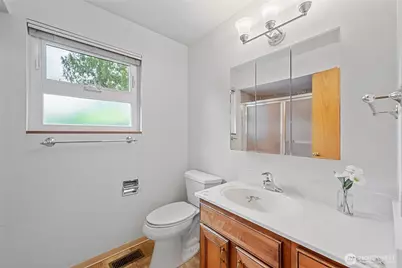 15821 14th Avenue SW, Burien, WA 98166 - Photo 13