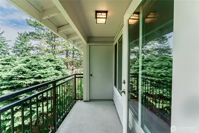 907 N 163rd Street #A32, Shoreline, WA 98133 - Photo 3