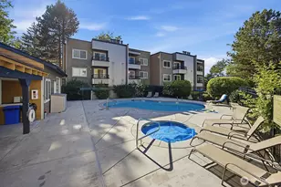 746 Kirkland Cir, Kirkland, WA 98033 - Photo 3