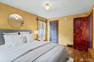 2804 Prosch Ave W, Seattle, WA 98119 - Photo 13