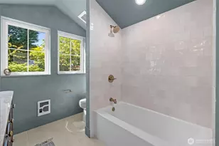 909 32nd Ave S, Seattle, WA 98144 - Photo 25