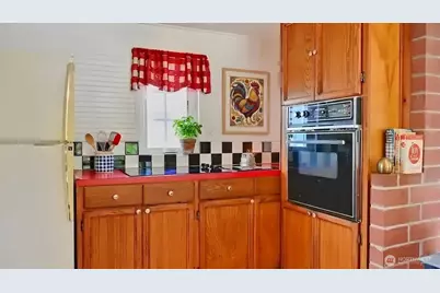 212 SE 12th Street, Long Beach, WA 98631 - Photo 5