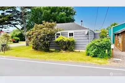 212 SE 12th Street, Long Beach, WA 98631 - Photo 11