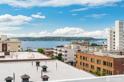 626 4th Avenue W #104, Seattle, WA 98119 - Photo 29
