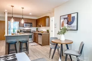 626 4th Ave W, Seattle, WA 98119 - Photo 11