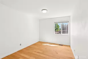 717 NW 70th St, Seattle, WA 98117 - Photo 19