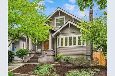 4715 Densmore Avenue N, Seattle, WA 98103 - Photo 1