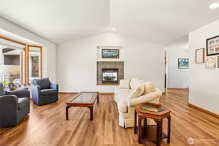 3303 156th St SW, Lynnwood, WA 98087 - Photo 25