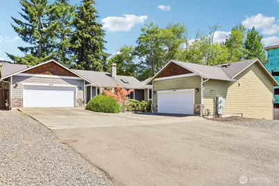 3303 156th Street SW, Lynnwood, WA 98087 - Photo 1