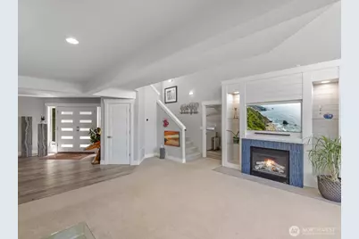 4909 Chinook Drive, Everett, WA 98203 - Photo 7