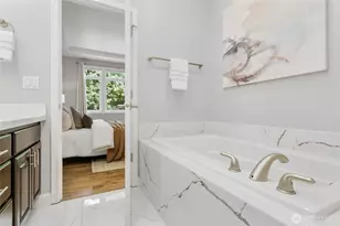 6853 166th Pl SE, Bellevue, WA 98006 - Photo 21