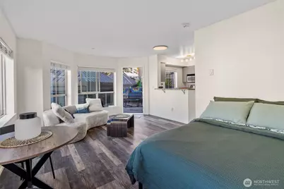 1125 E Olive Street #202, Seattle, WA 98122 - Photo 7