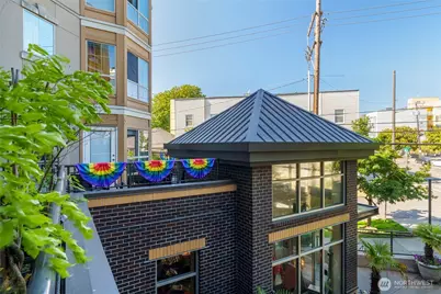 1125 E Olive Street #202, Seattle, WA 98122 - Photo 17