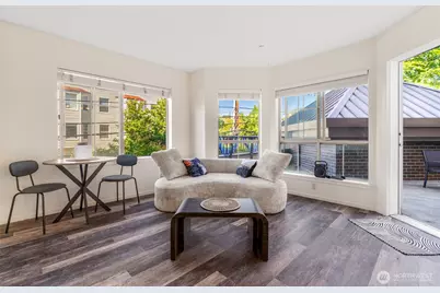 1125 E Olive Street #202, Seattle, WA 98122 - Photo 13