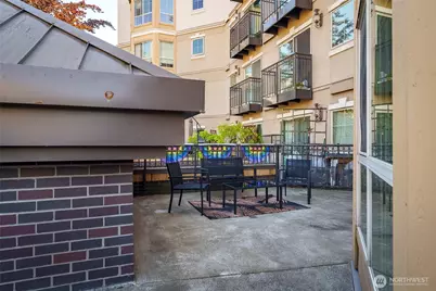 1125 E Olive Street #202, Seattle, WA 98122 - Photo 15