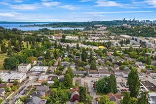 2800 NE 55th St, Seattle, WA 98105 - Photo 13
