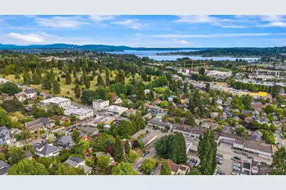 2800 NE 55th Street, Seattle, WA 98105 - Photo 15