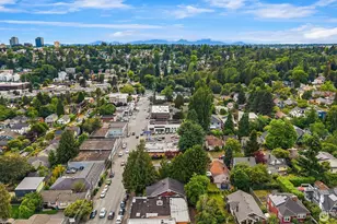 2800 NE 55th St, Seattle, WA 98105 - Photo 9
