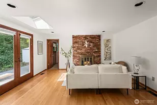 14901 SE 47th Pl, Bellevue, WA 98006 - Photo 5