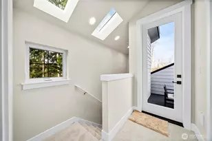 537 NW Juniper St, Issaquah, WA 98027 - Photo 31