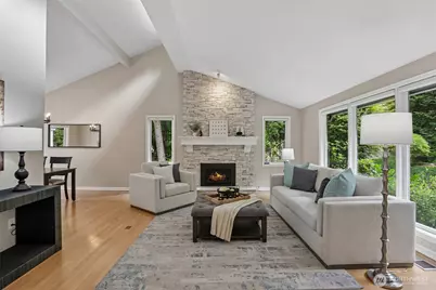 7514 Maltby Road, Woodinville, WA 98072 - Photo 5