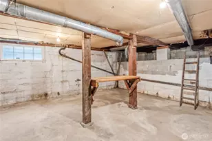 4051 19th Ave SW, Seattle, WA 98106 - Photo 29