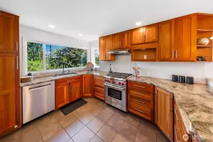 4402 49th Ave SW, Seattle, WA 98116 - Photo 5