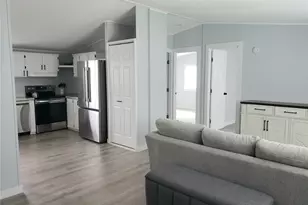 497 Willow Dr, Enumclaw, WA 98022 - Photo 3