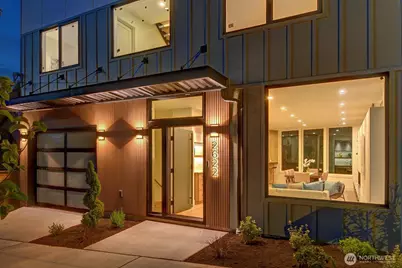 2622 Mayfair Avenue N, Seattle, WA 98109 - Photo 1