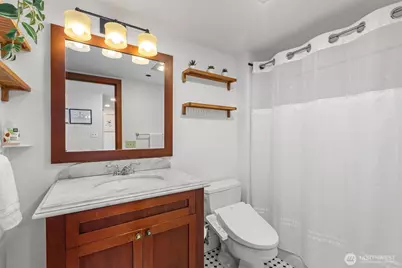 201 Galer Street #320, Seattle, WA 98109 - Photo 19