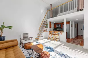 201 Galer St, Seattle, WA 98109 - Photo 7