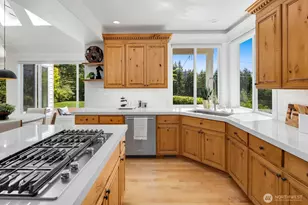 7704 Heather Ave SE, Snoqualmie, WA 98065 - Photo 11