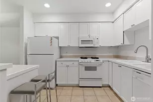 4722 12th Ave NE, Seattle, WA 98105 - Photo 13