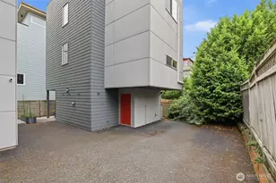 3655 Francis Ave N, Seattle, WA 98103 - Photo 25